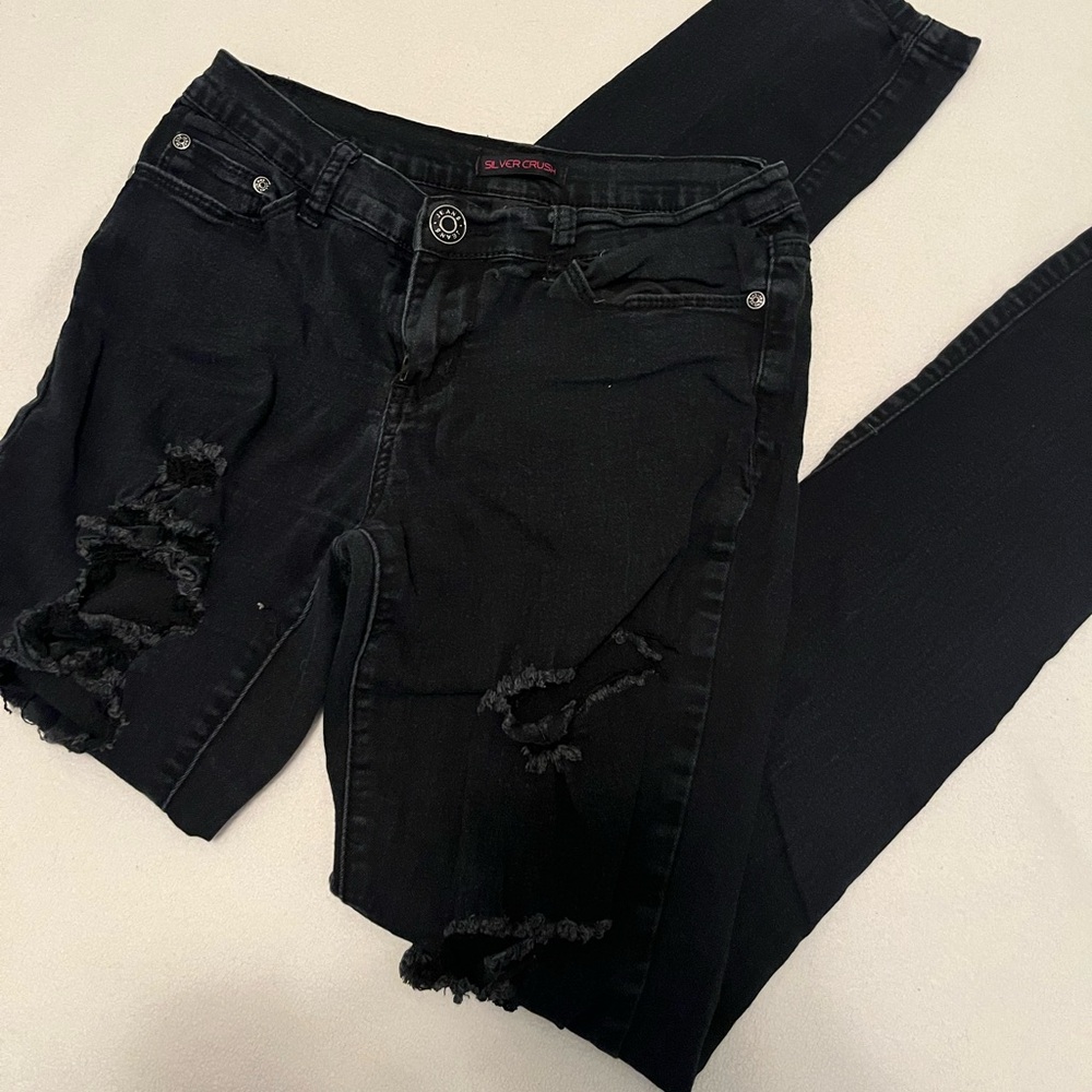 Black distressed, torn skinny jeans 3